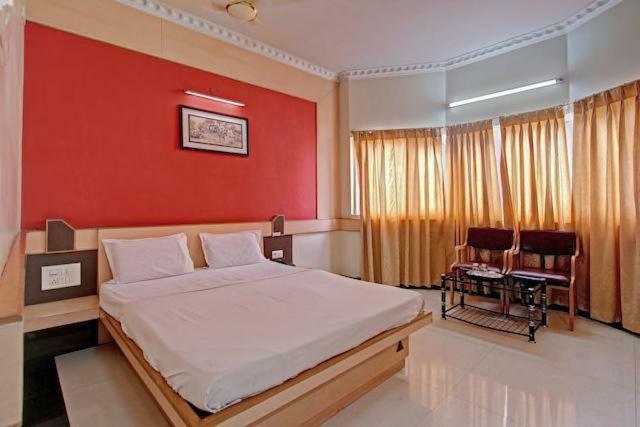 Bharati Lodge Hubli Buitenkant foto